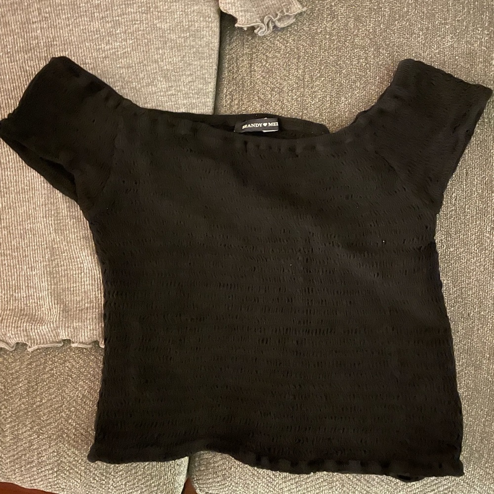 Brandy Melville Black & Light Gray Ribbed Off-Shoulder Short Sleeve Tops - Picture 2 of 4